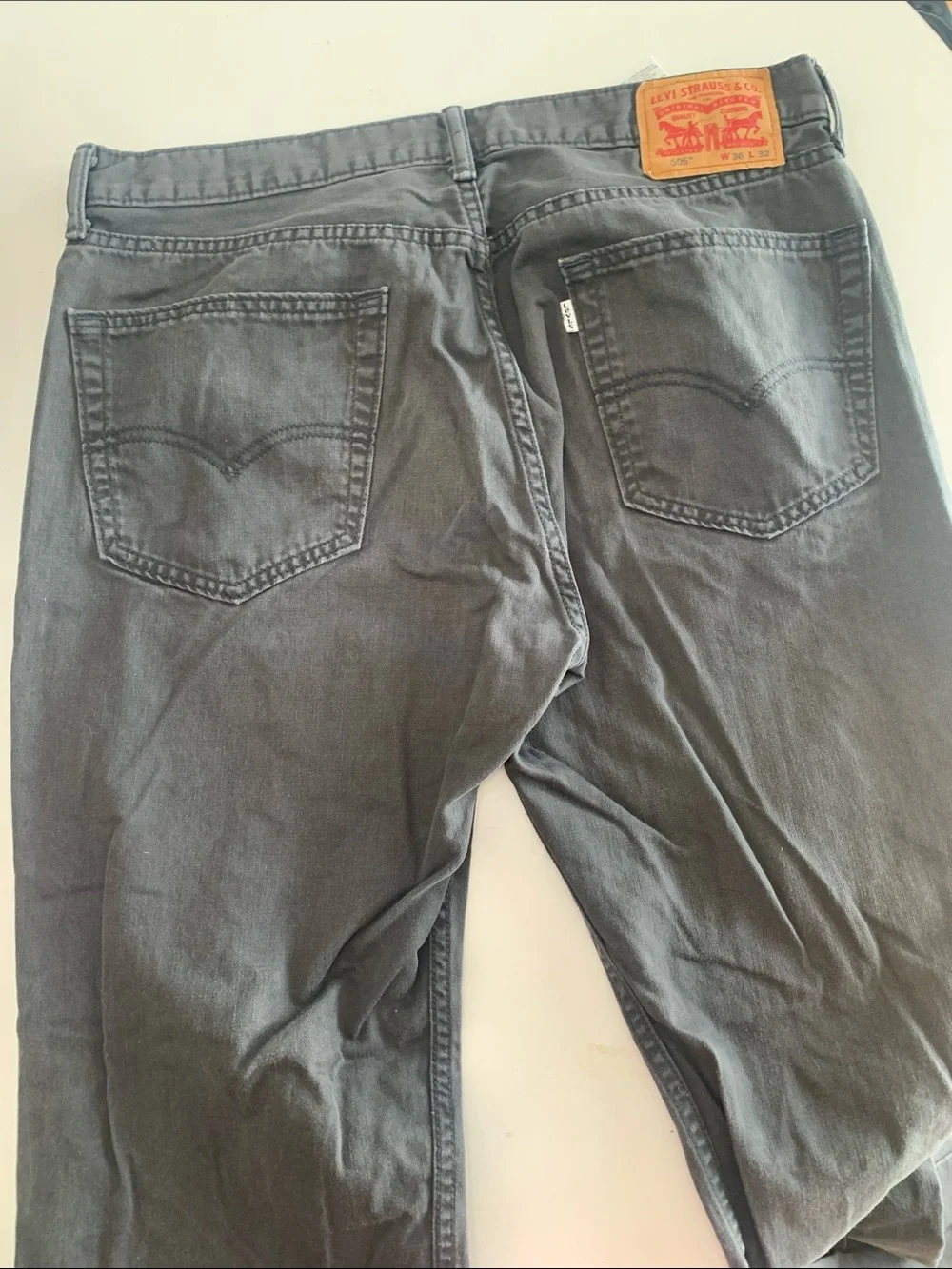 Levi’s 505 Regular Fit Washed Black 100% cotton denim jeans sz 36x32